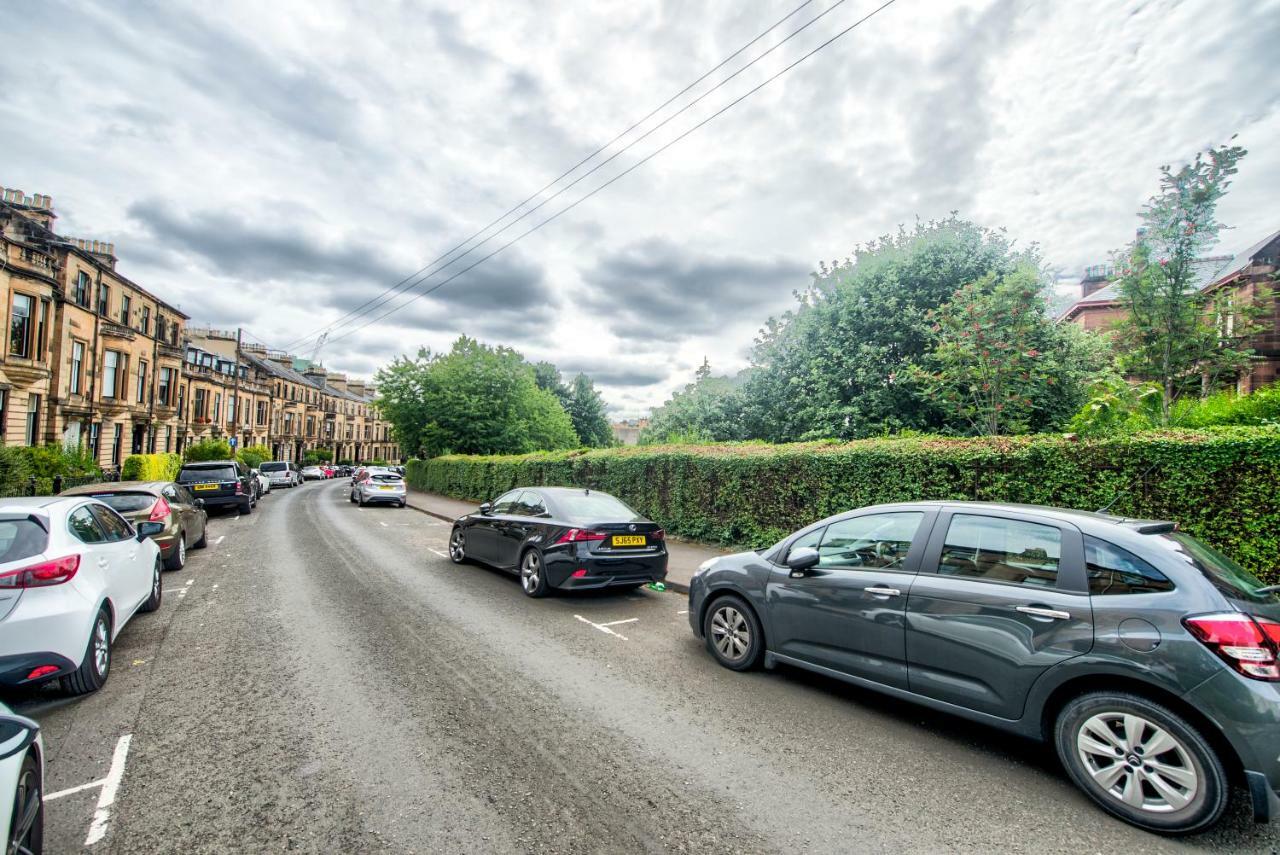 32 Victoria Crescent Road Leilighet Glasgow Eksteriør bilde
