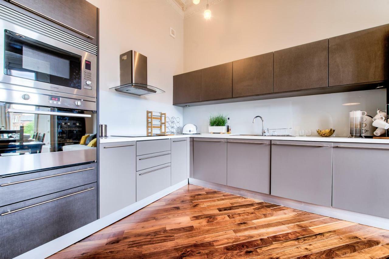 32 Victoria Crescent Road Leilighet Glasgow Eksteriør bilde